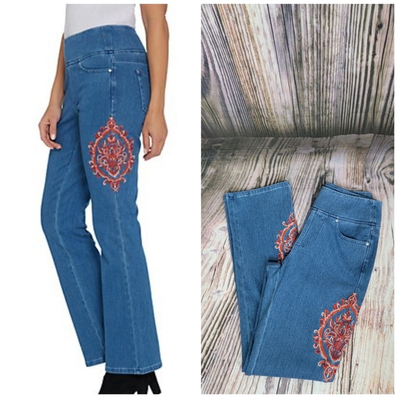 Susan Graver Denim - Belle by Kim Gravel Flexibelle Medallion Jeans